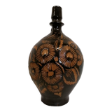 Jug in varnished sandstone