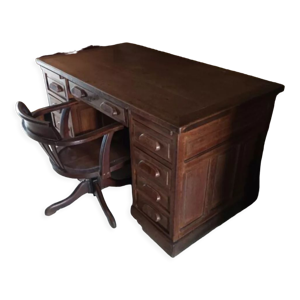 bureau américain d'instituteur