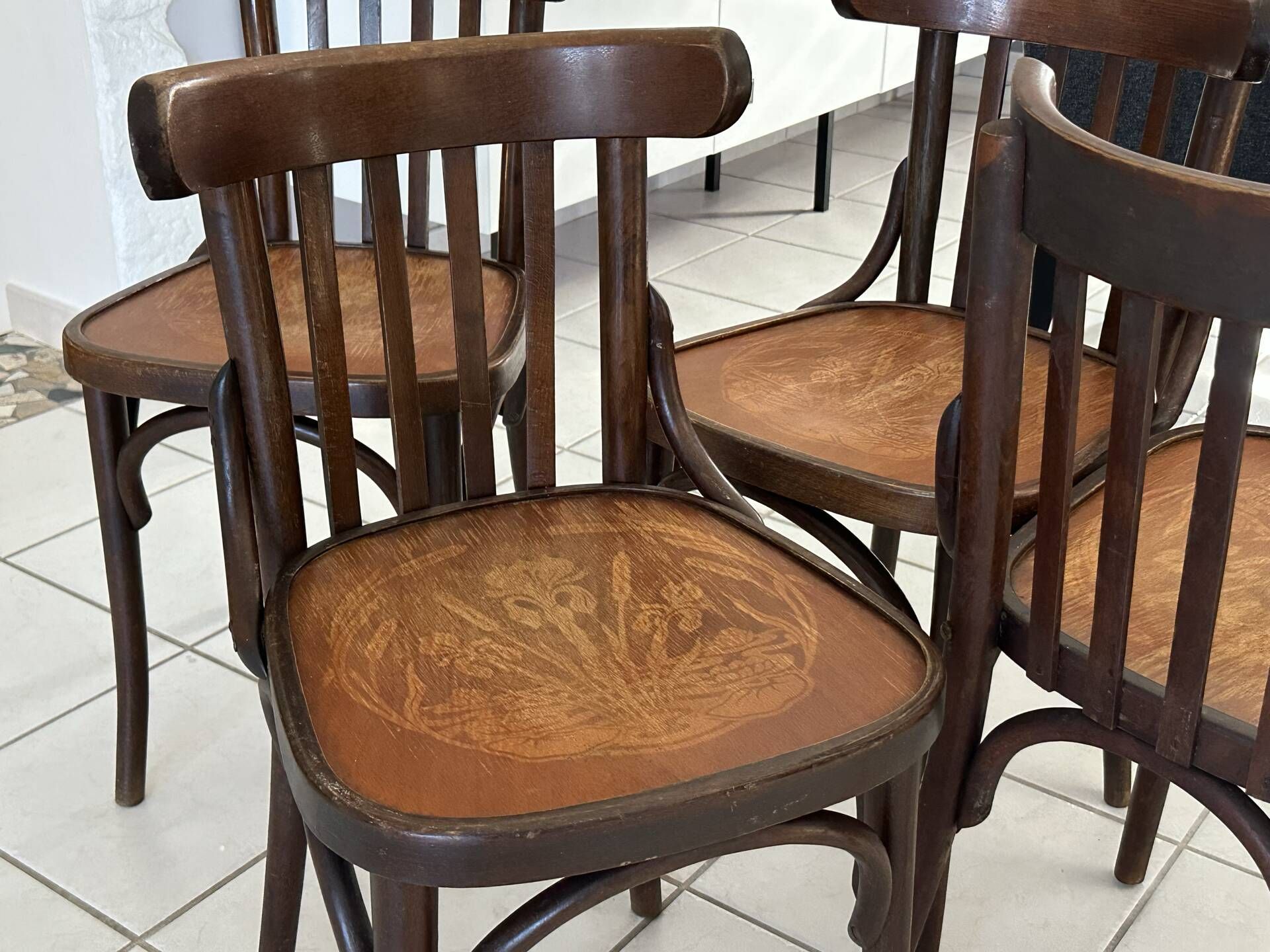 Set of 4 vintage bistro chairs from the 1960s.