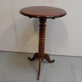 Table à vin en acajou antique
