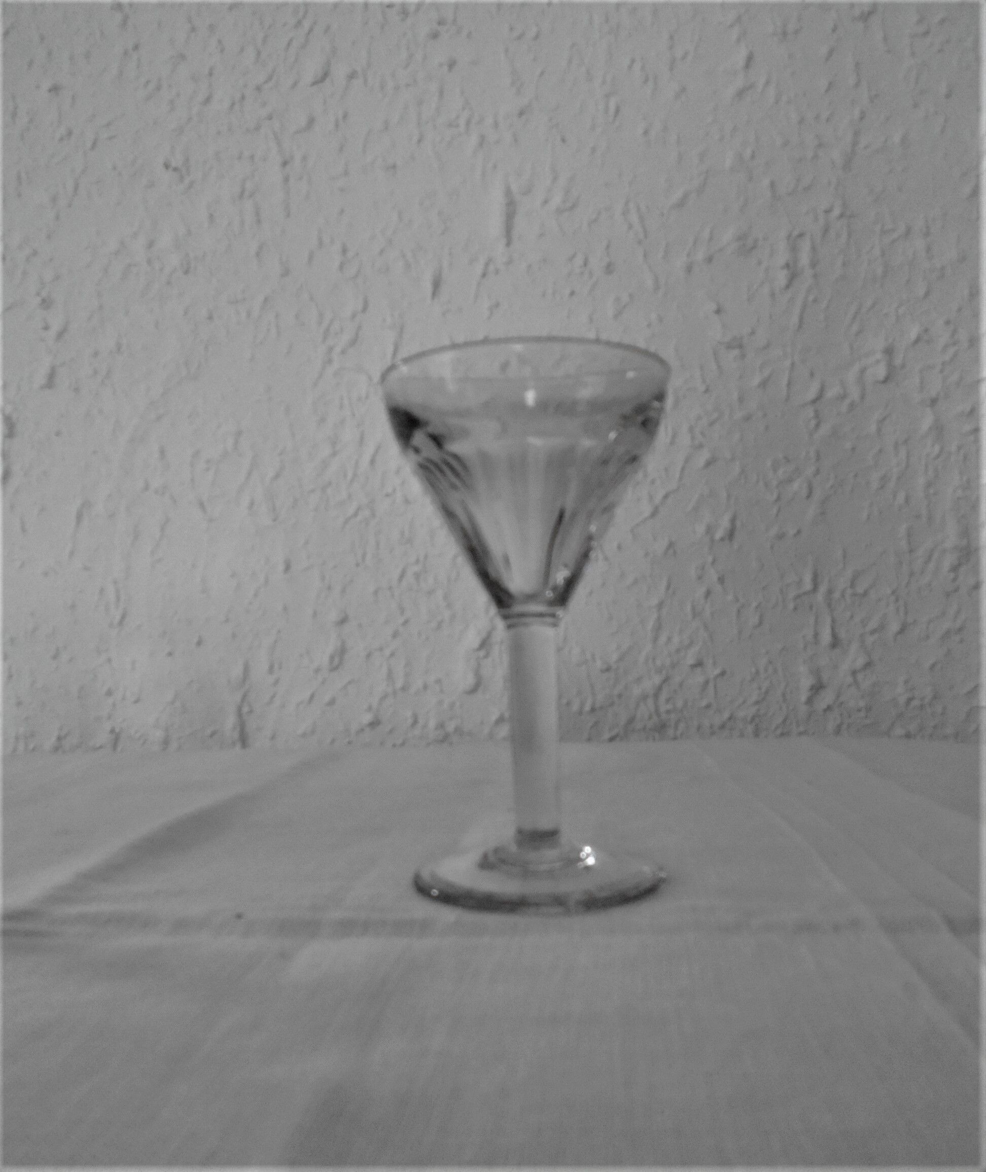 4 old glasses bistro thick bubble glass