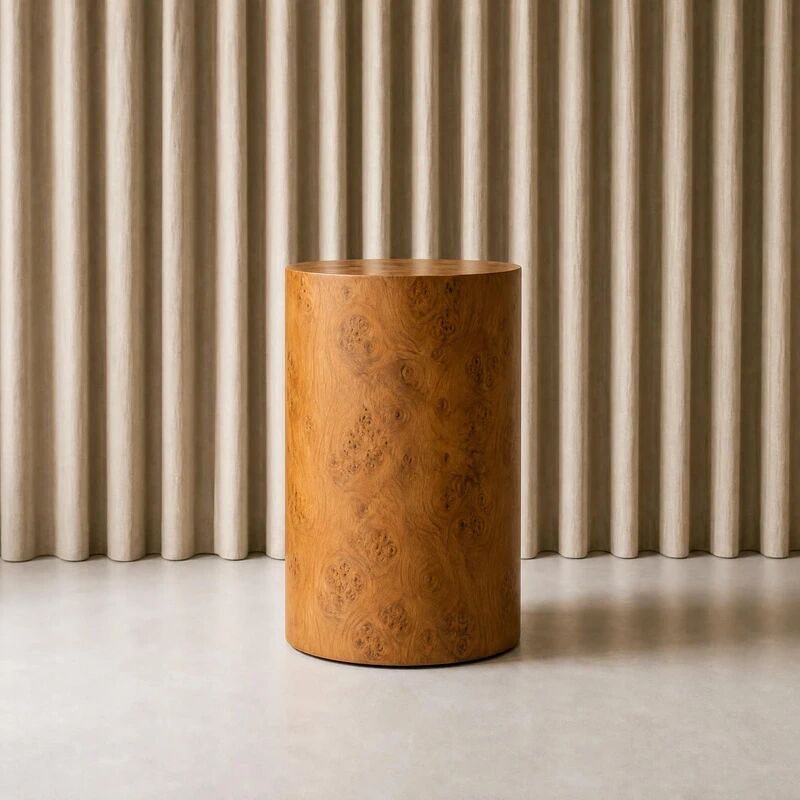 Paire de tables de nuit / tables d’appoint en loupe d’orme – Design contemporain