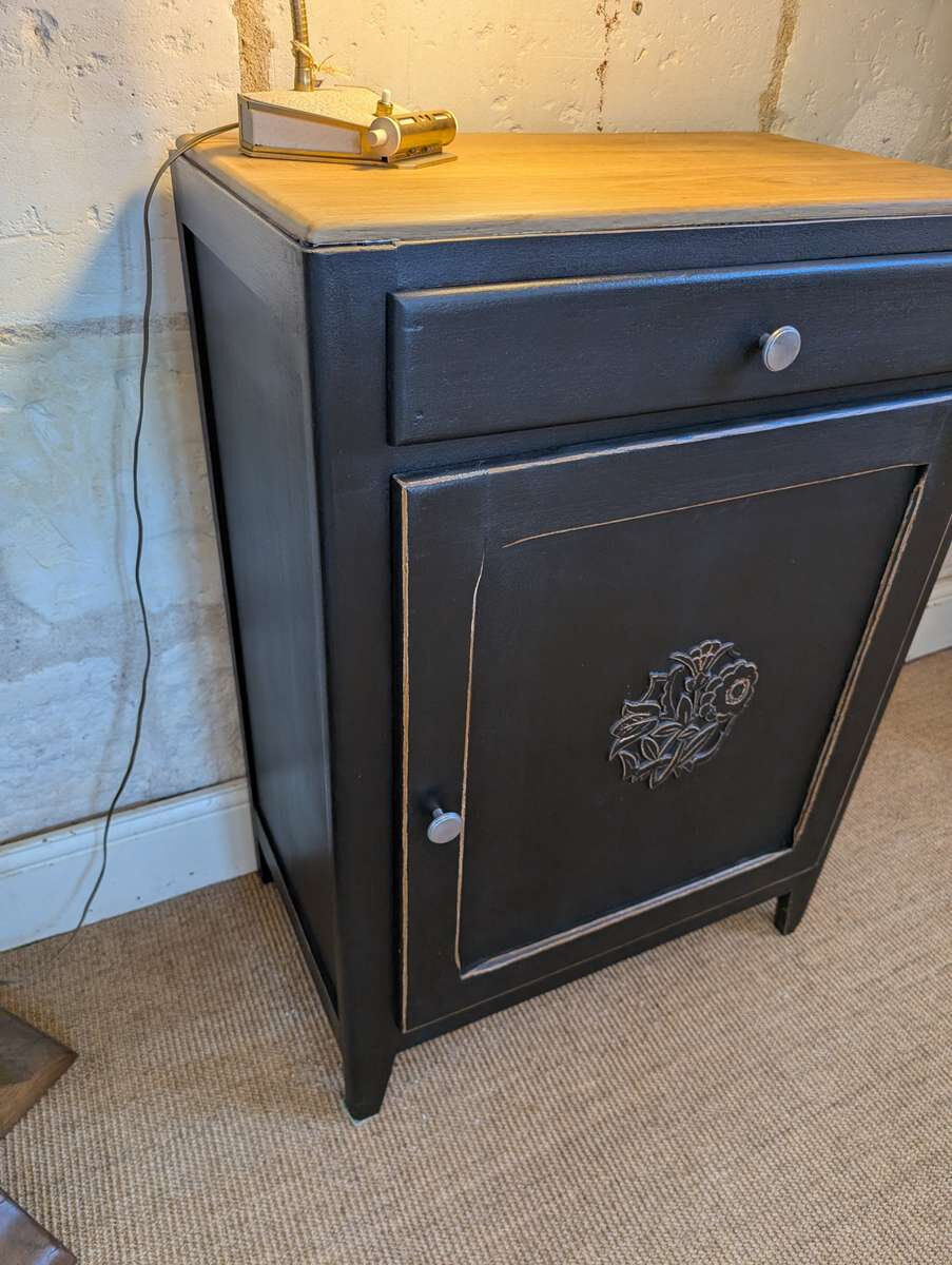 Vintage confit pot