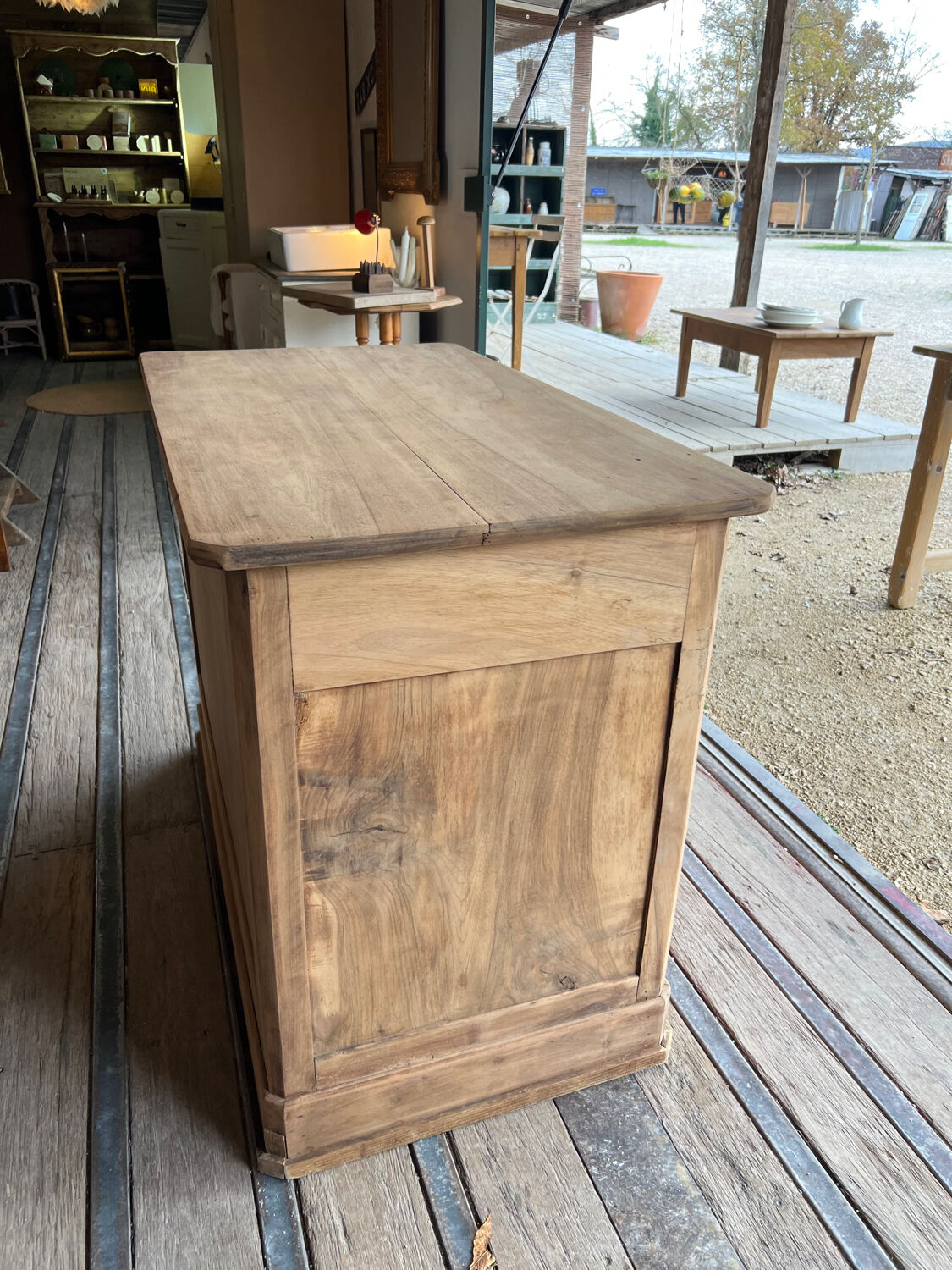 Small raw wood counter