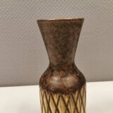 Vase de la poterie danoise Løvemose, avec glaçage partiel en fourrure de lièvre. Estimé dans les années 1970.