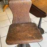 Bureau d’écolier avec encrier métal