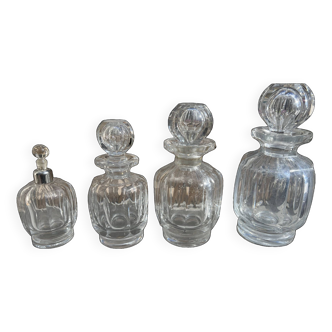 Lot de 4 Flacons de parfum Baccarat