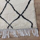 Handmade Moroccan Berber rug beni ouarain 317 X 184 CM