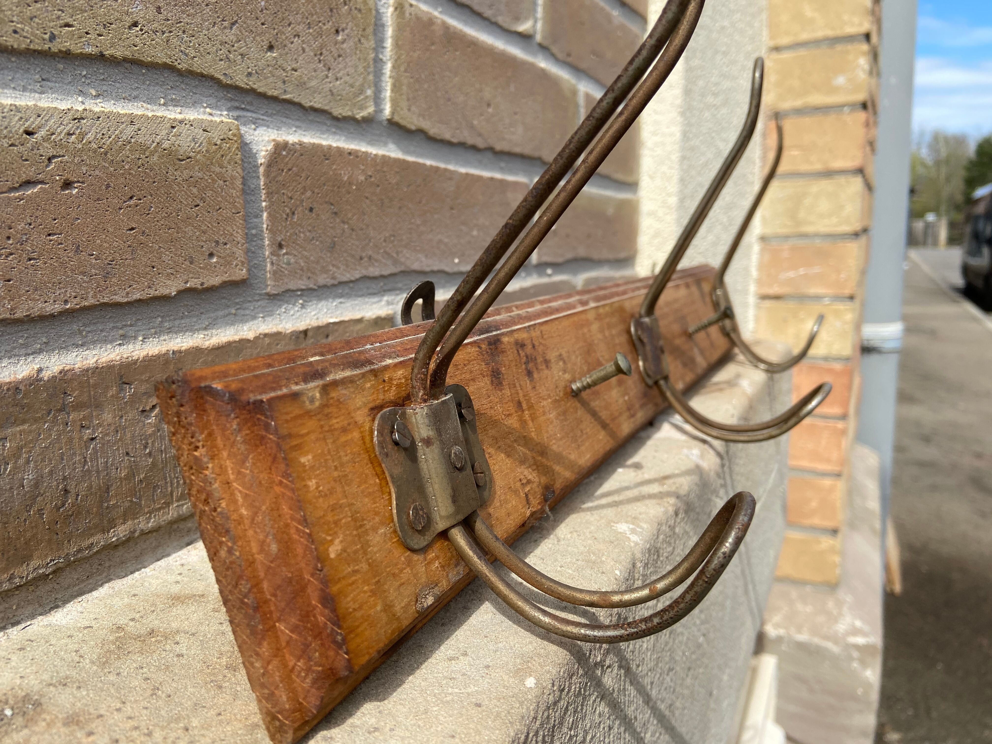 Porte manteau mural vintage patères administratif atelier loft