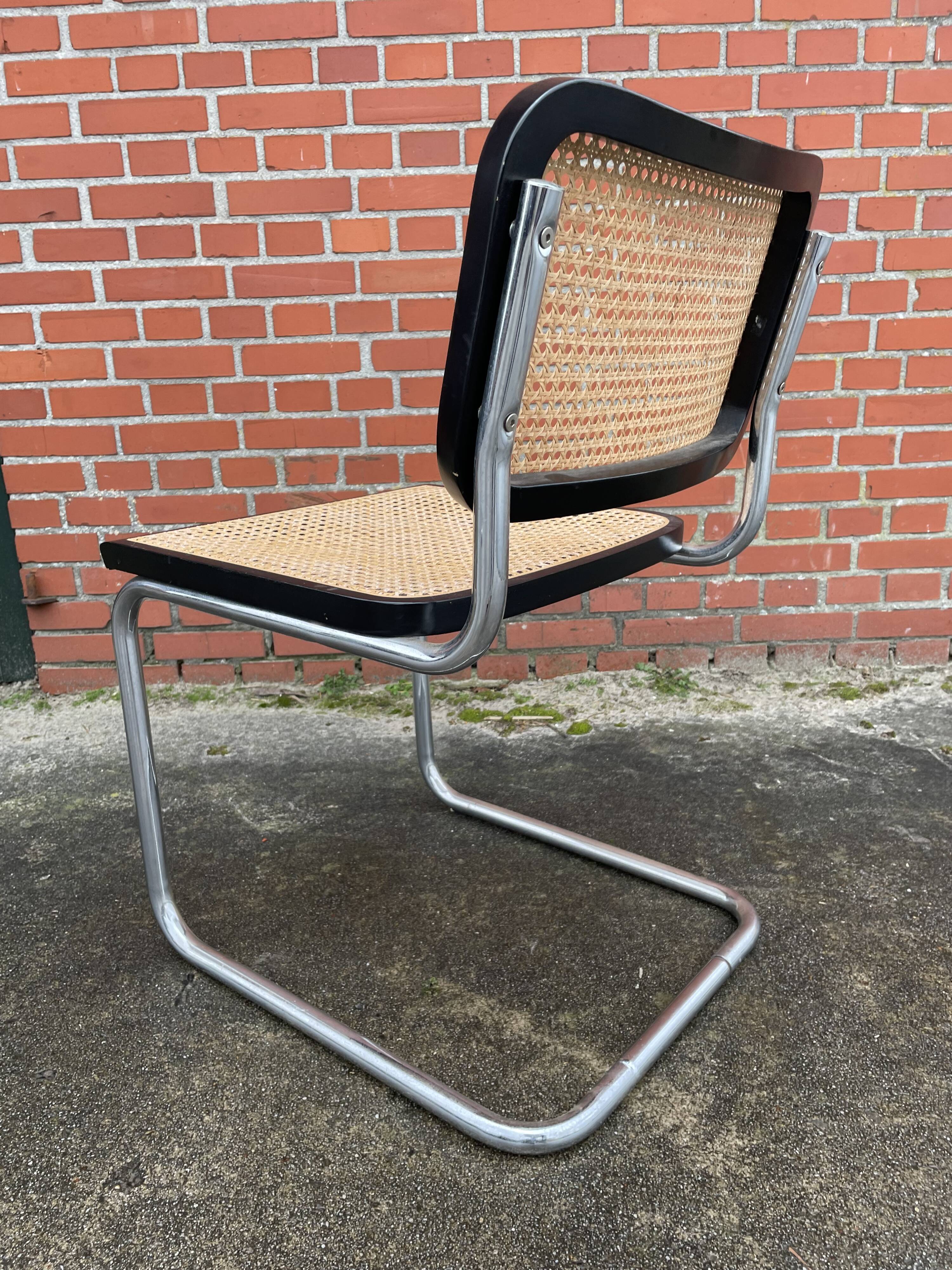 Cesca design chair b32 model black and chrome