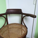 Desk chair