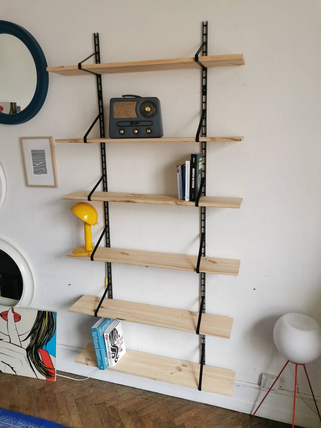 Italian suspended library