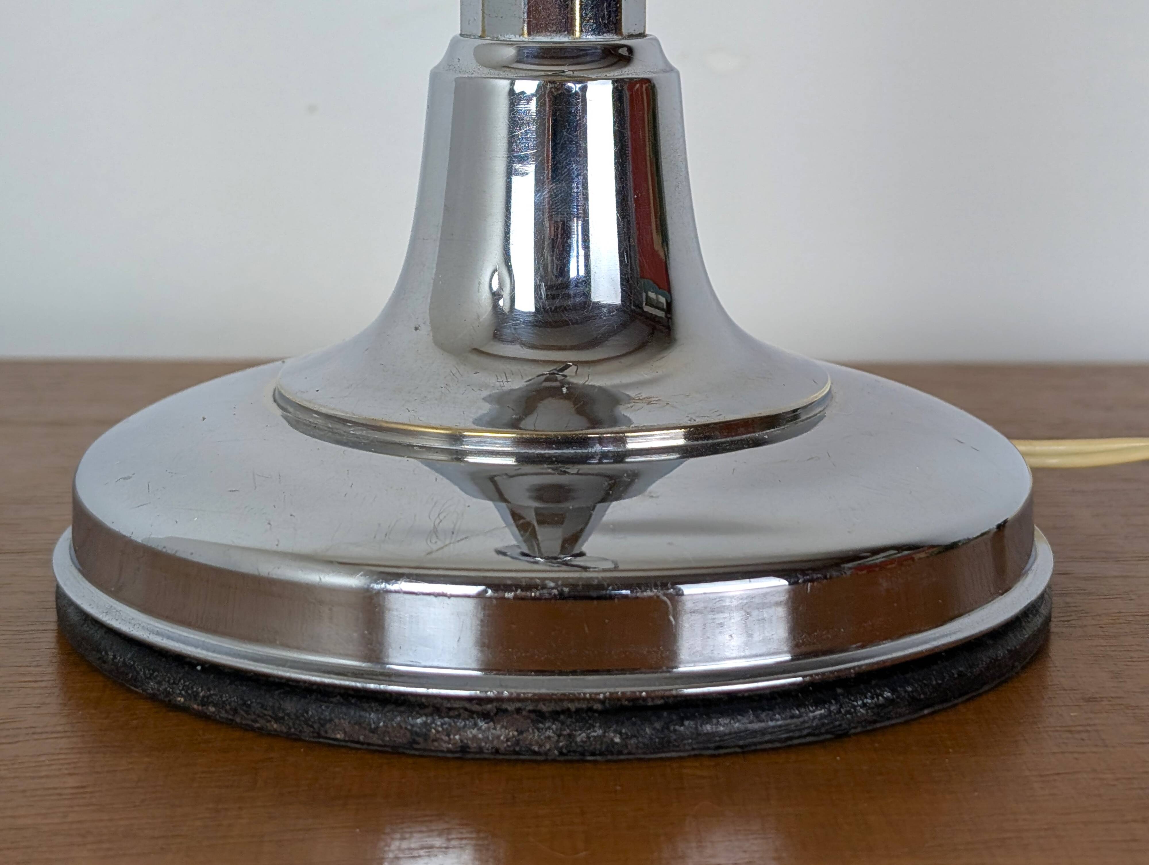 Pirouett Lamp