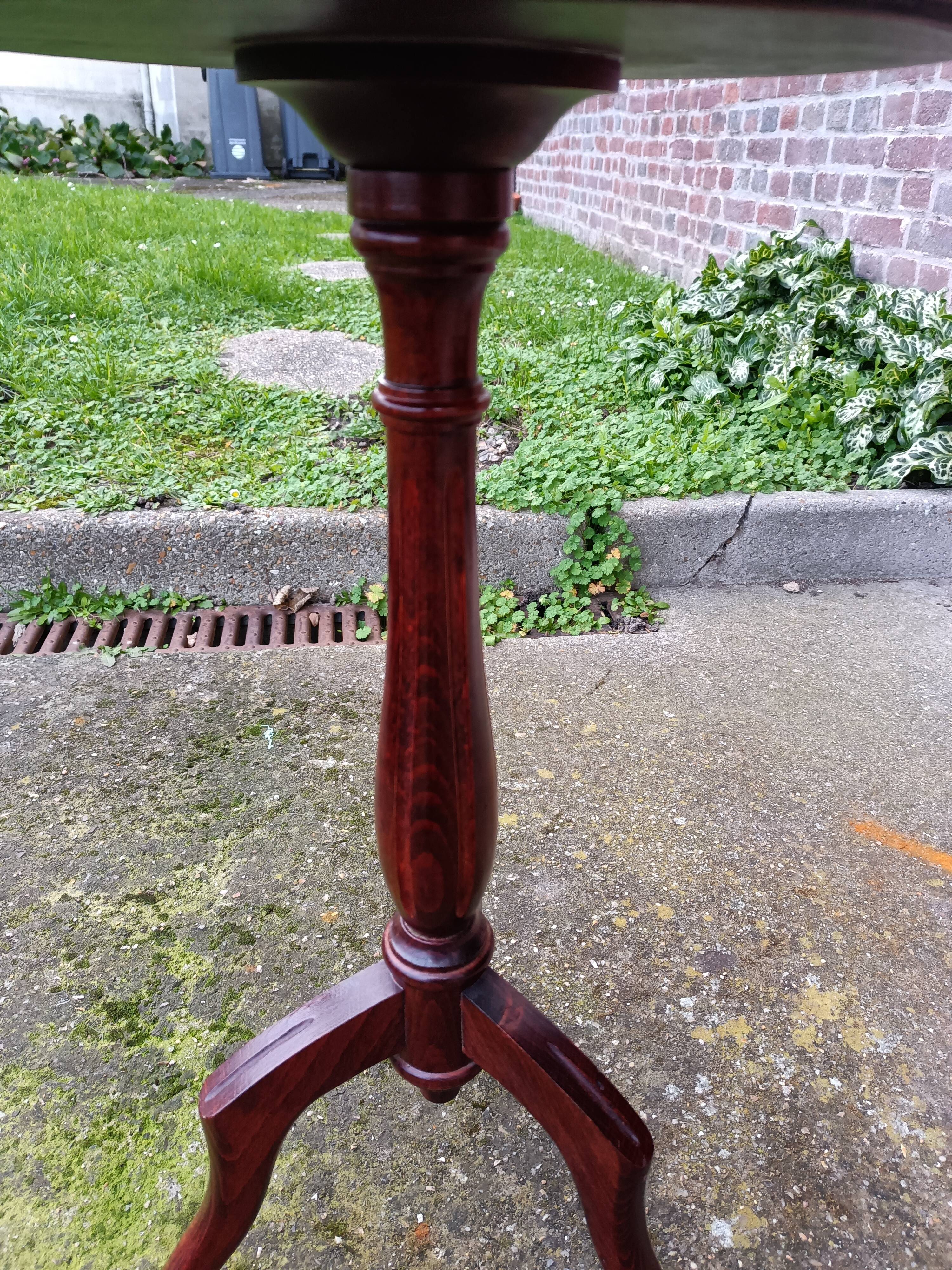 Marble table side or table pedestal table