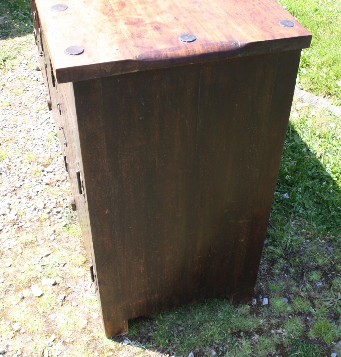 Buffet vintage en bois massif
