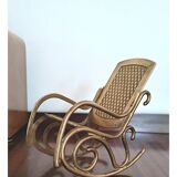 Chaise berçante en laiton vintage - grande miniature