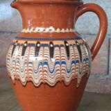 Pitcher and its 6 cups