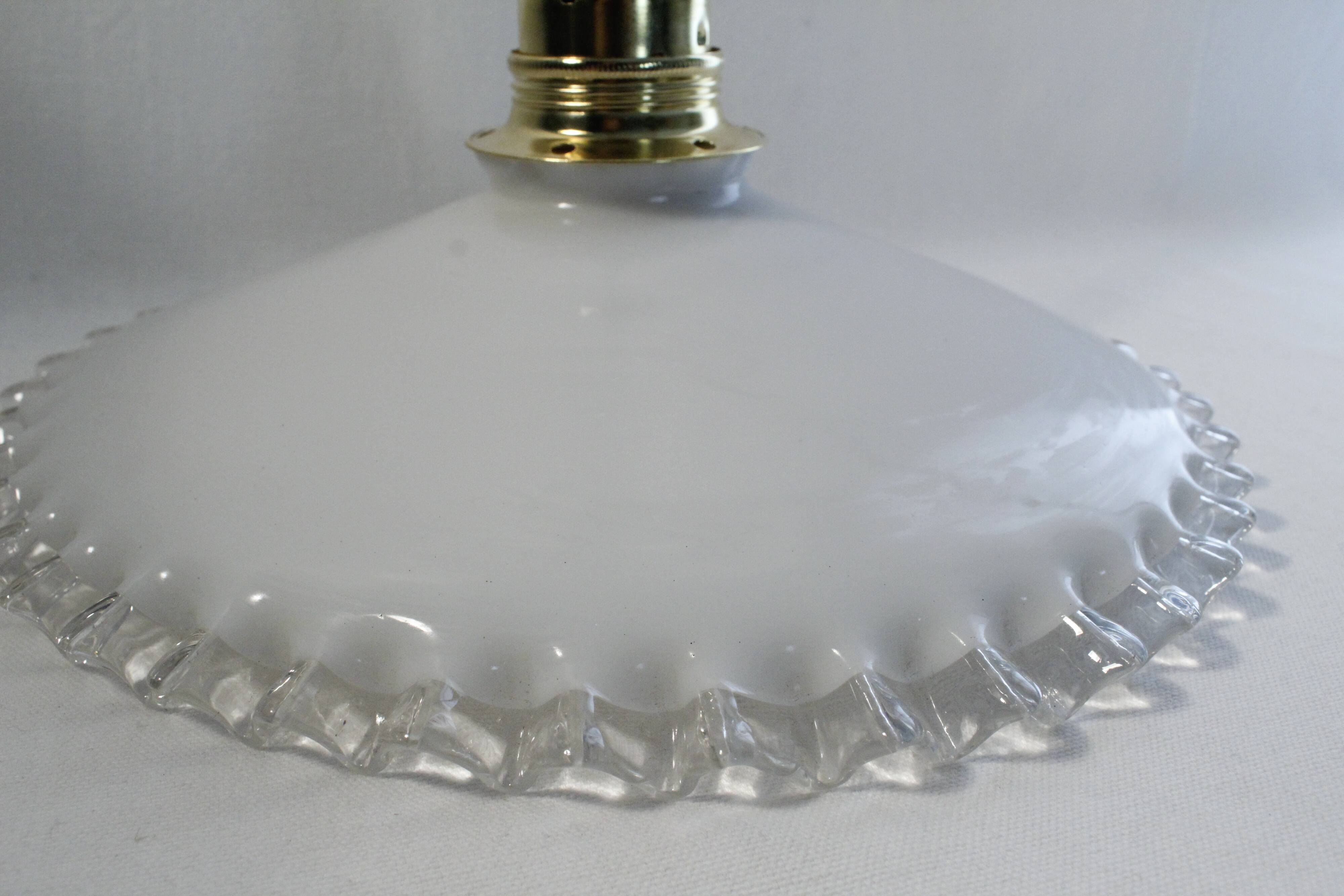 Vintage suspension lamp in white opaline with serrated edges