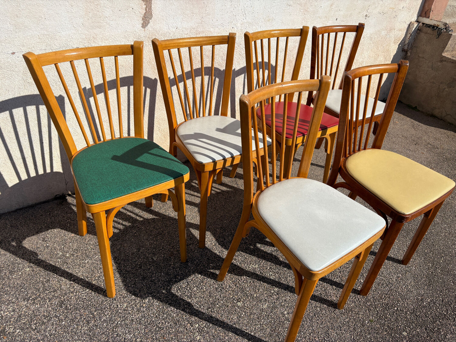 Méli mélo bistro chairs Baumann 153