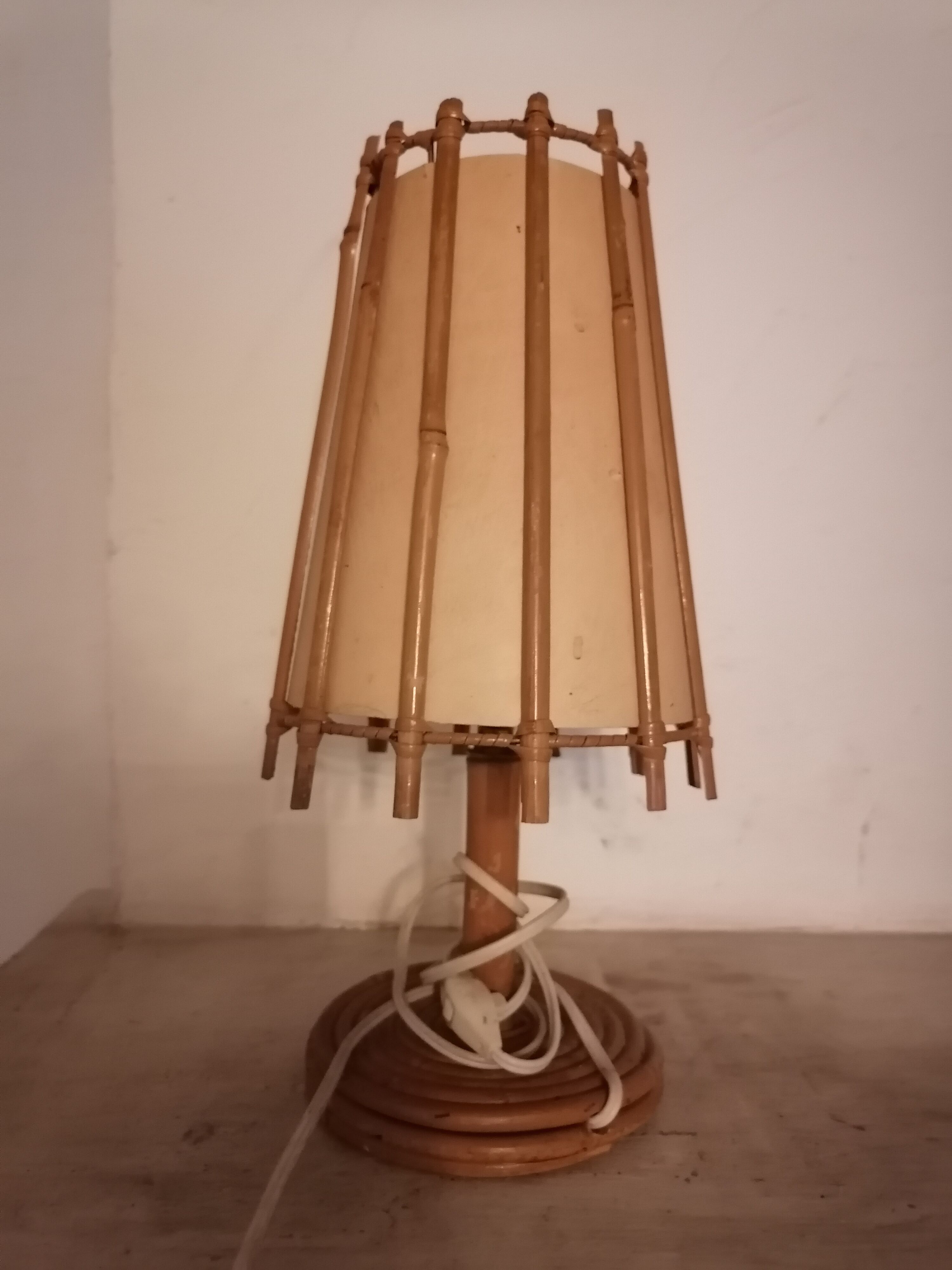 Bedside lamp wicker rattan 1960 1970