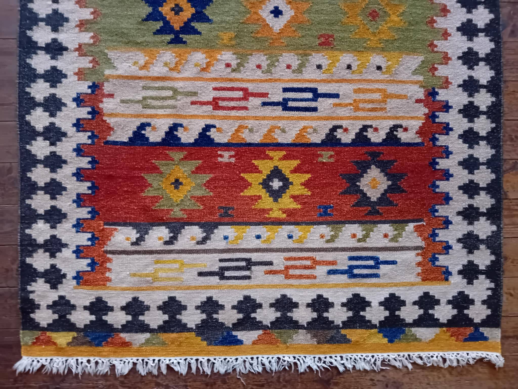 Handmade Indian Kilim Sivas 200x140cm