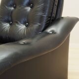 Black armchair, Italian design, 1980s, production: Italy