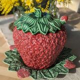 Soupière barbotine Fraise Bordallo