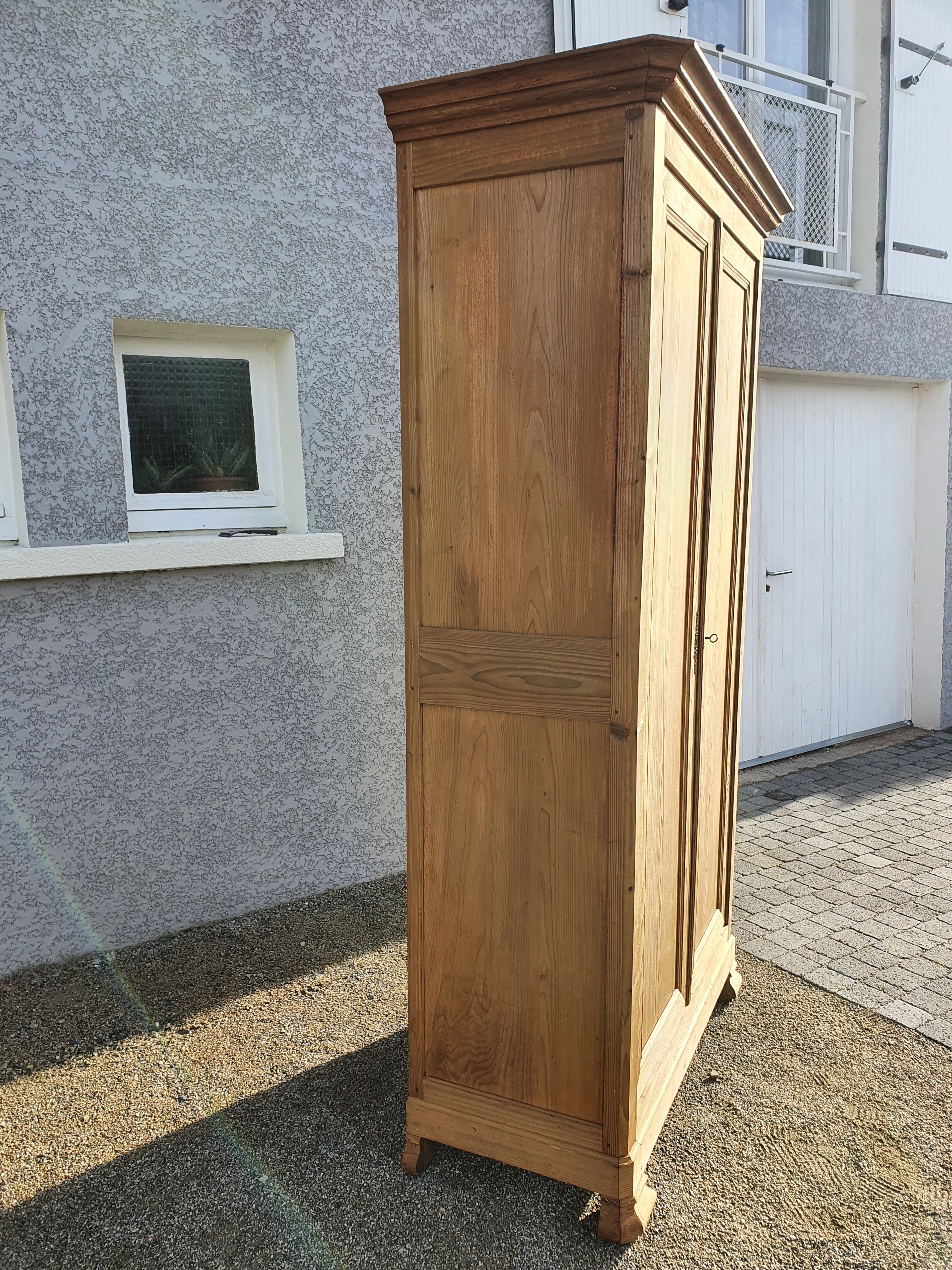 Old Parisian cabinet raw fir 1900