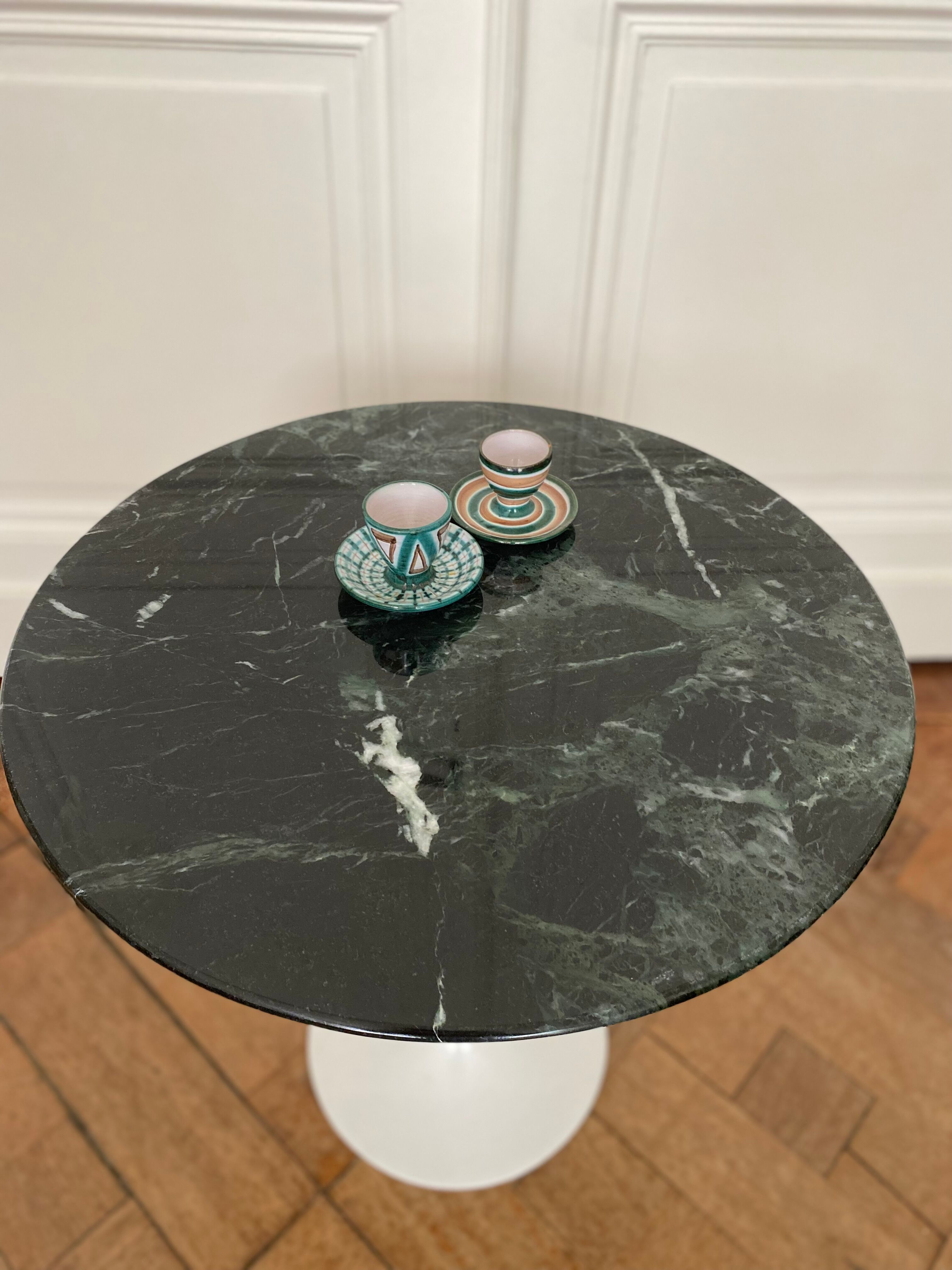 Gueridon verde Alpi by Eero Saarinen for Knoll