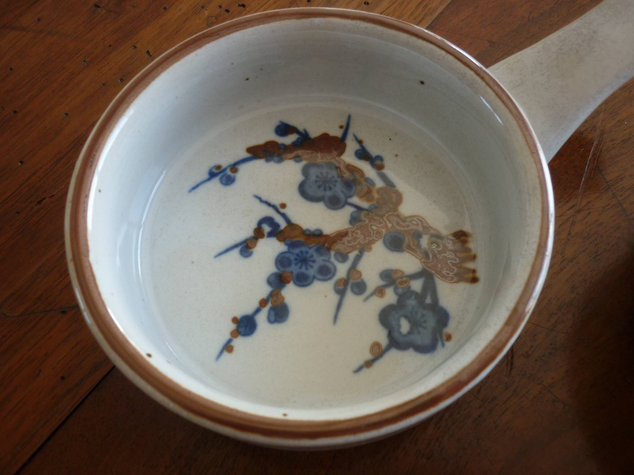 3 ceramic casserole dishes with blue and brown branch pattern