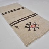 Tapis kilim Hmep vintage