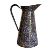 Broc ancien tôle émaillée mouchetée XIXème