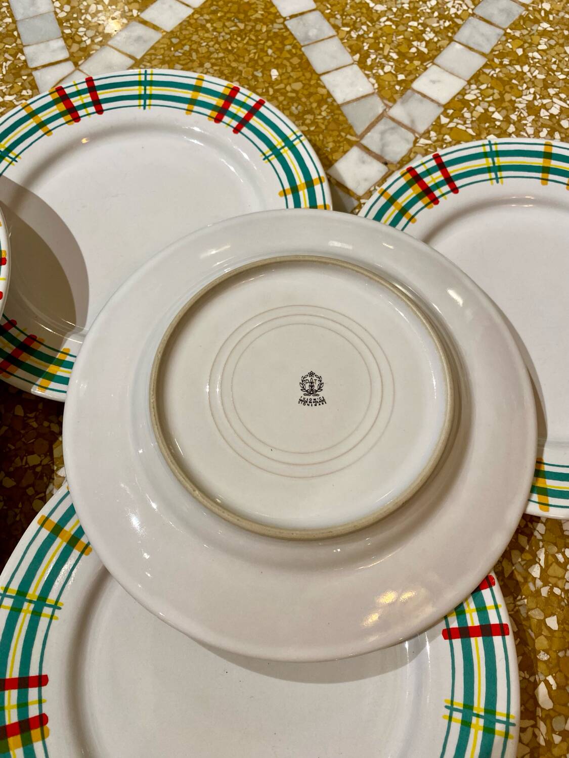 Set of 6 Tulowice dessert plates