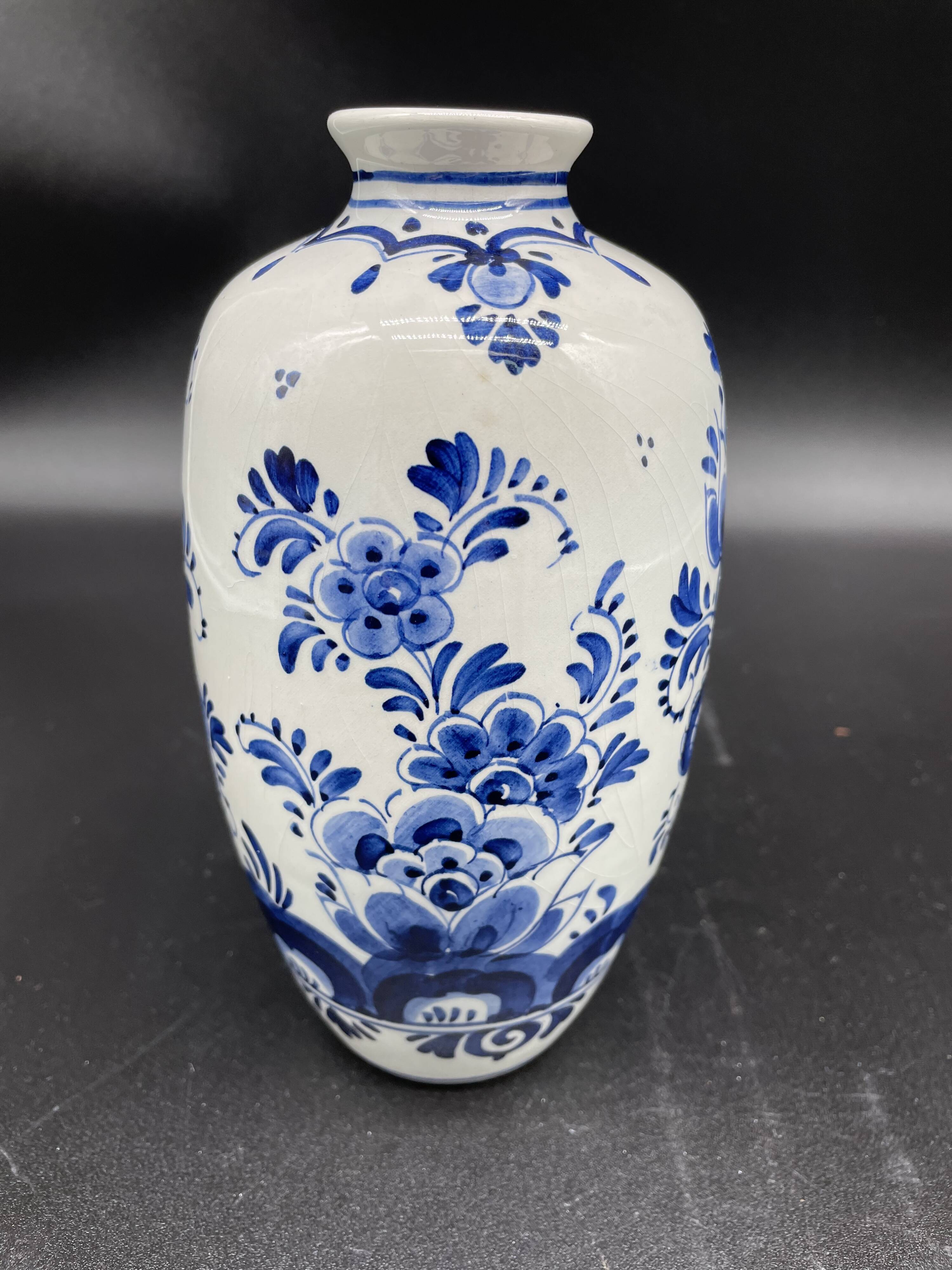 Vintage, ovoid vase, Delft