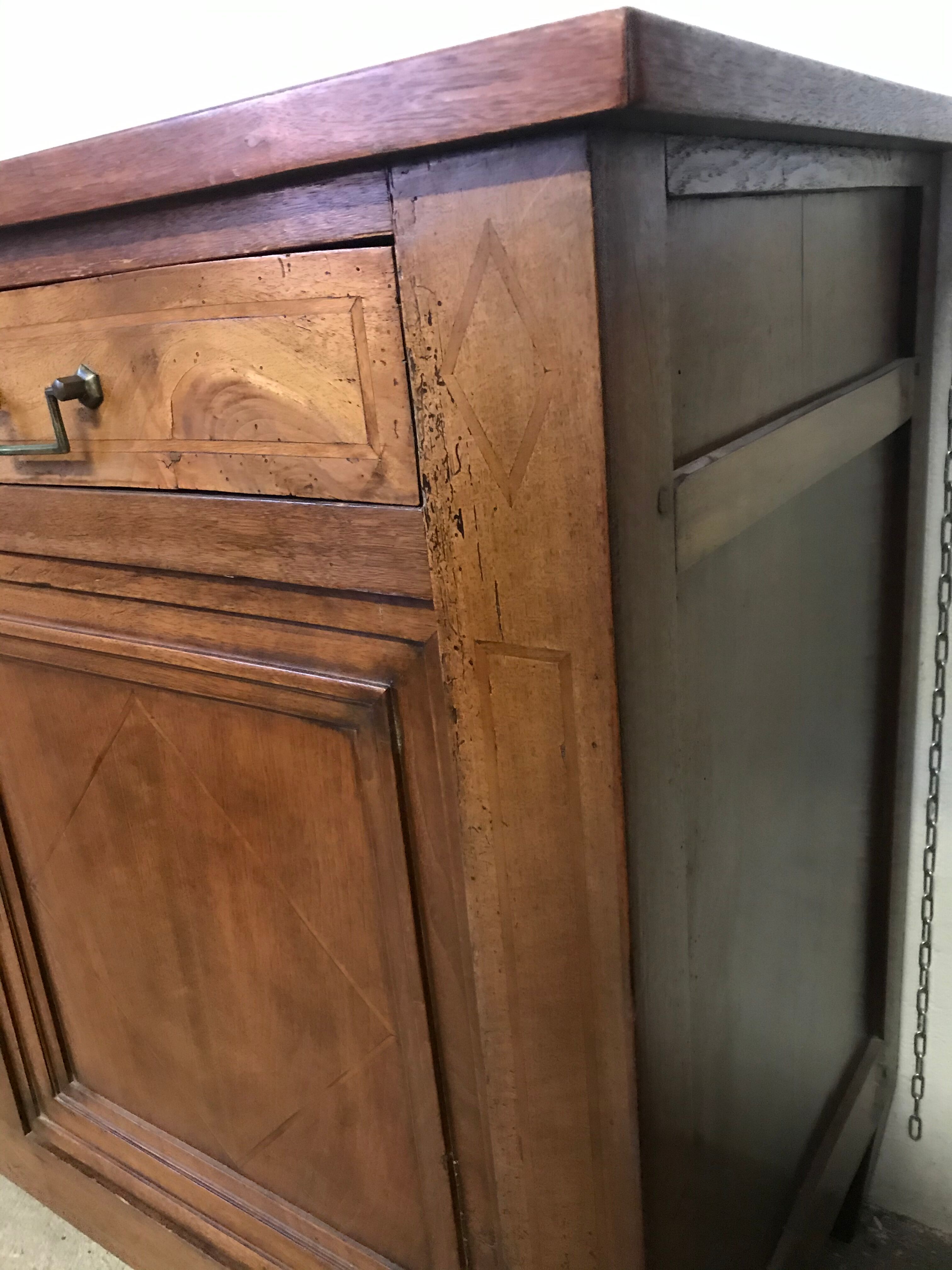 Louis XVI buffet - walnut board 19th