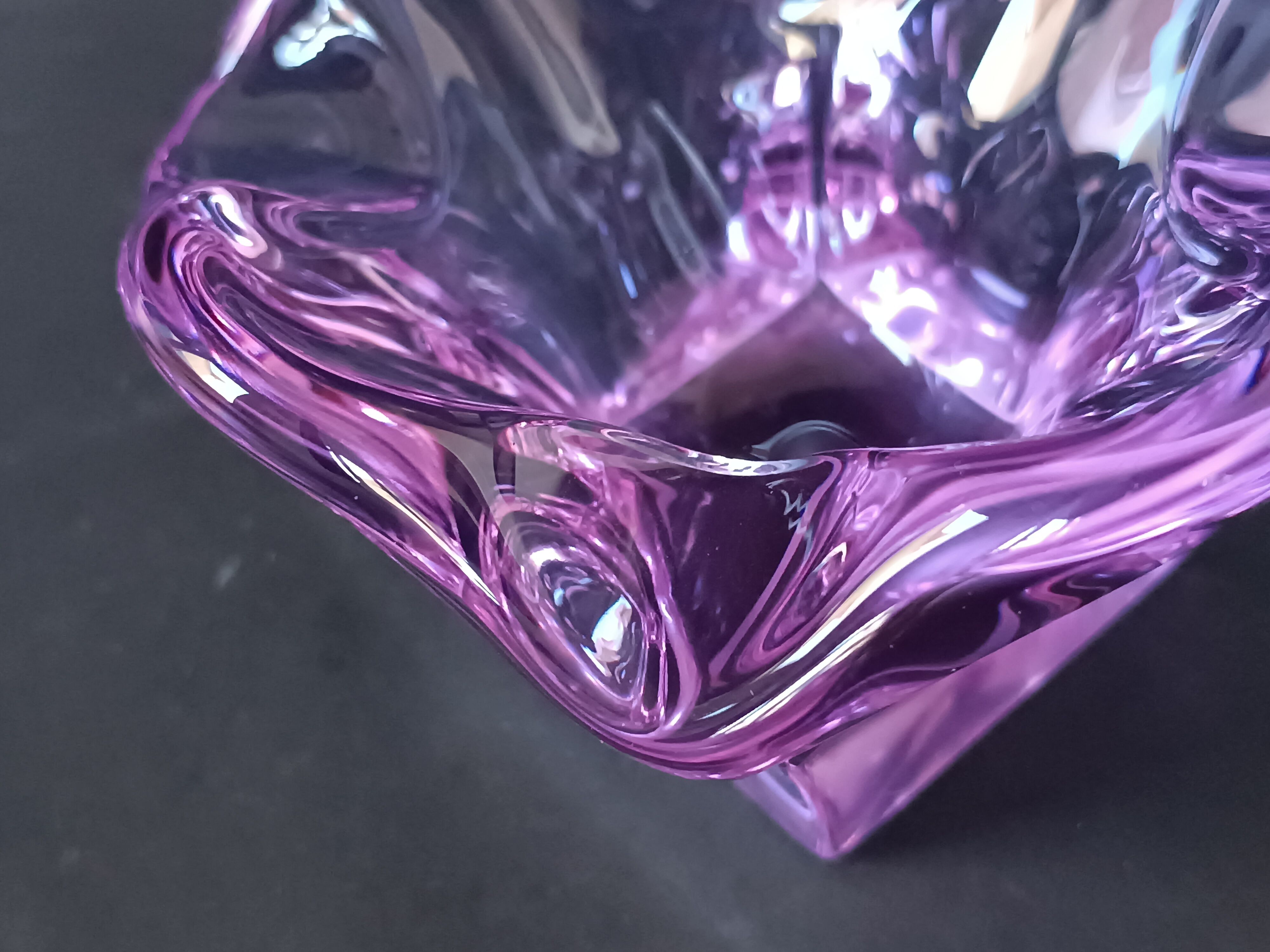 Cendrier en verre de Murano violet 1970
