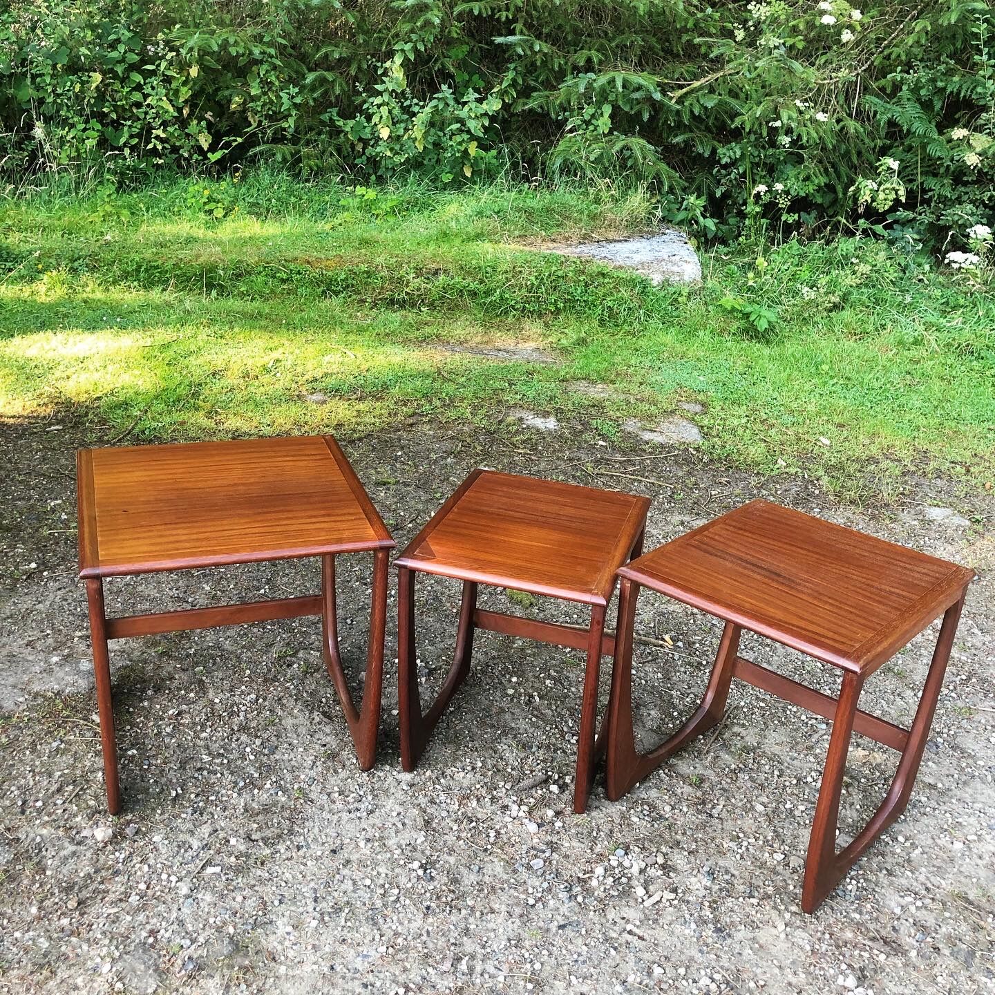 G-Plan pull-out tables