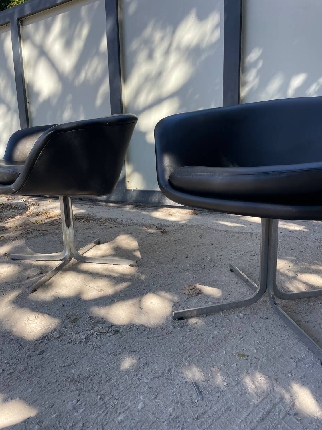 Artifort chairs by Pierre Paulin F8800