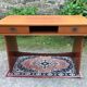 Bureau marine vintage en teck à 2 tiroirs