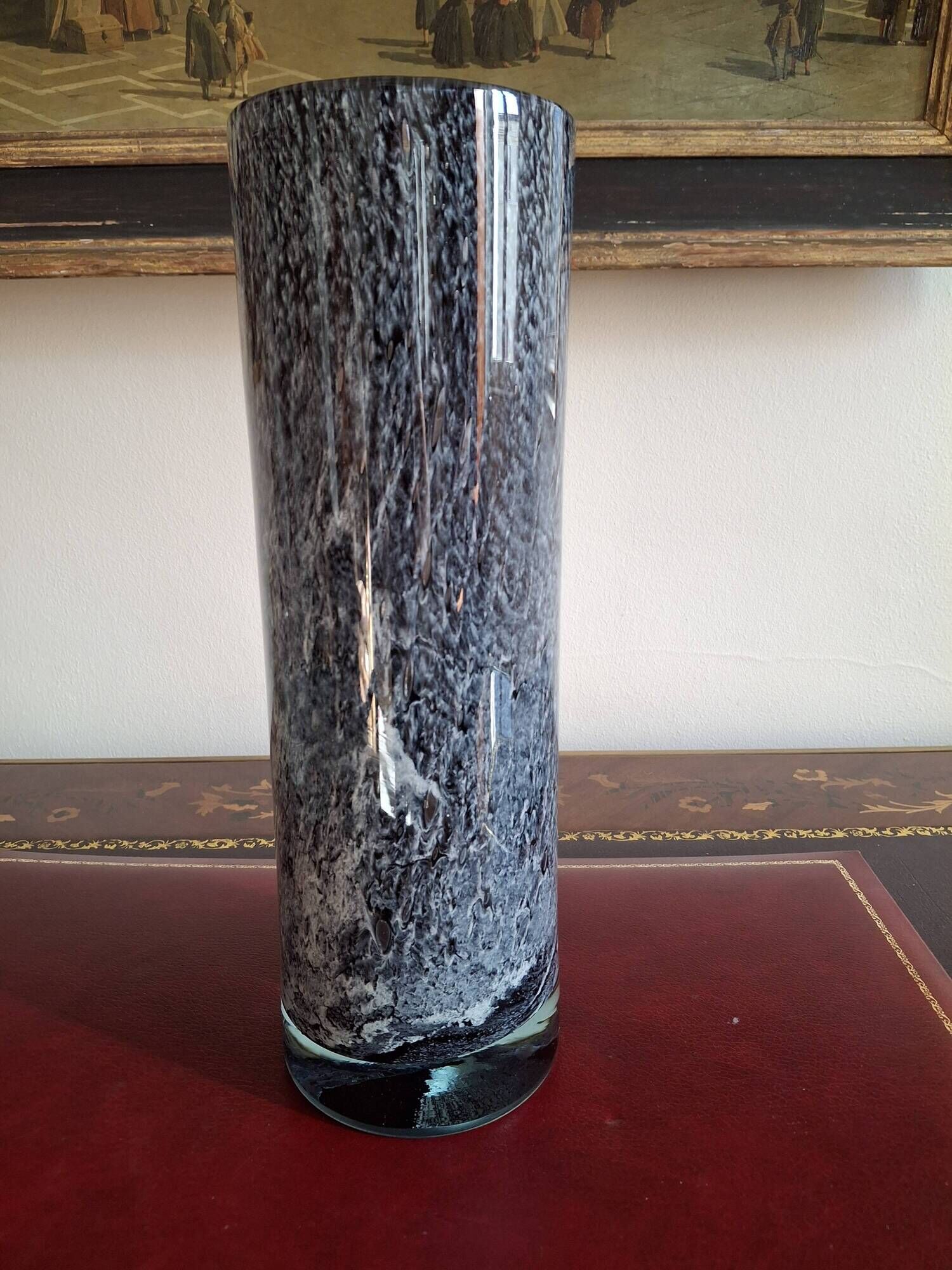 Large blown glass roller vase with speckled gray/purple camaieu decor