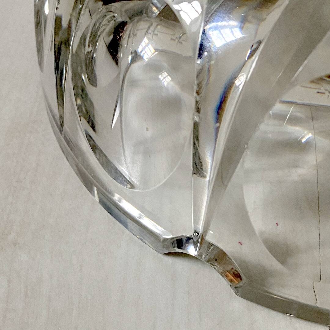 Large Saint Louis crystal ashtray or pocket emptier, ambassador model