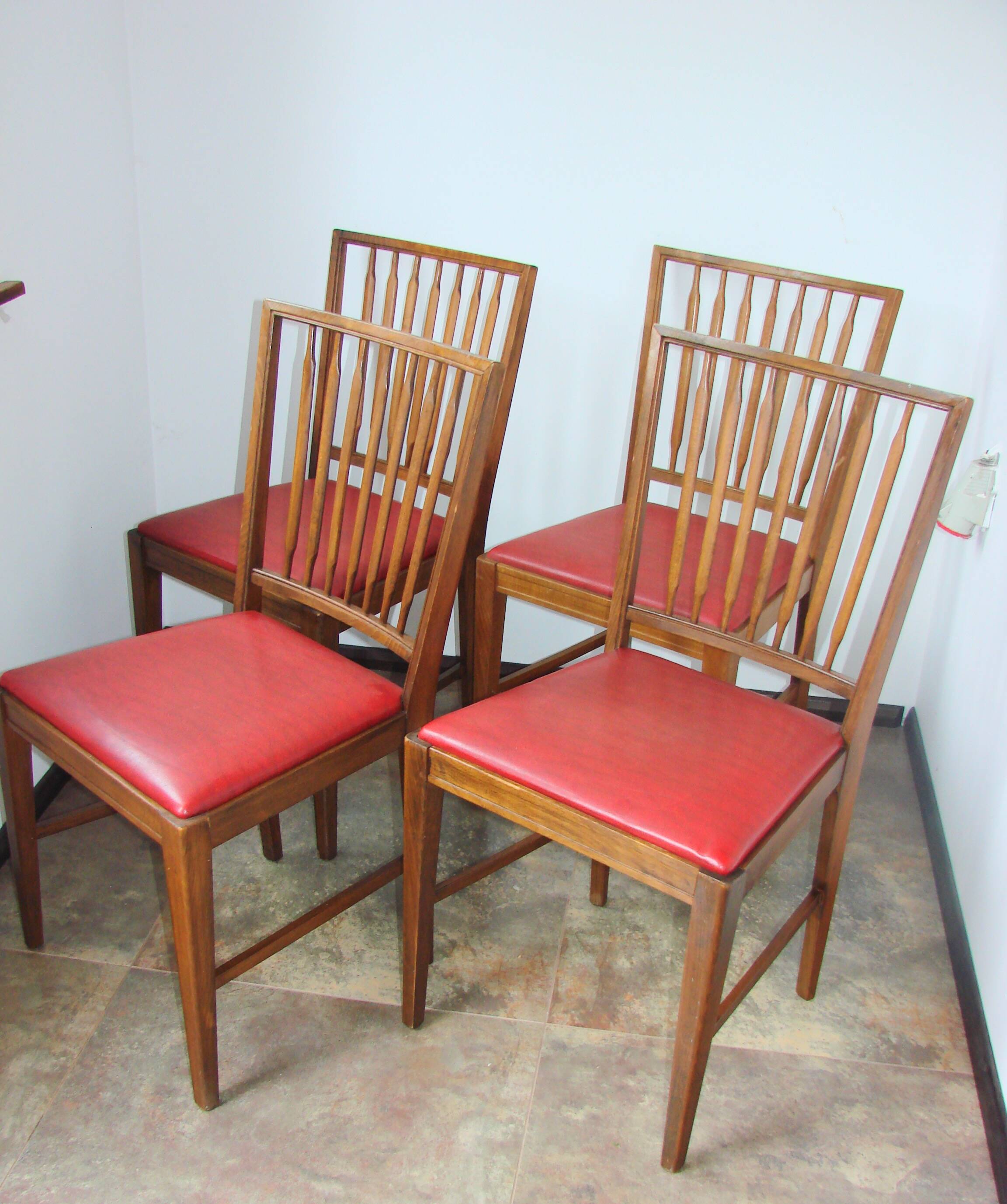 Set of 4 Moder chairs, 1960s – oak and eco-leather, vintage