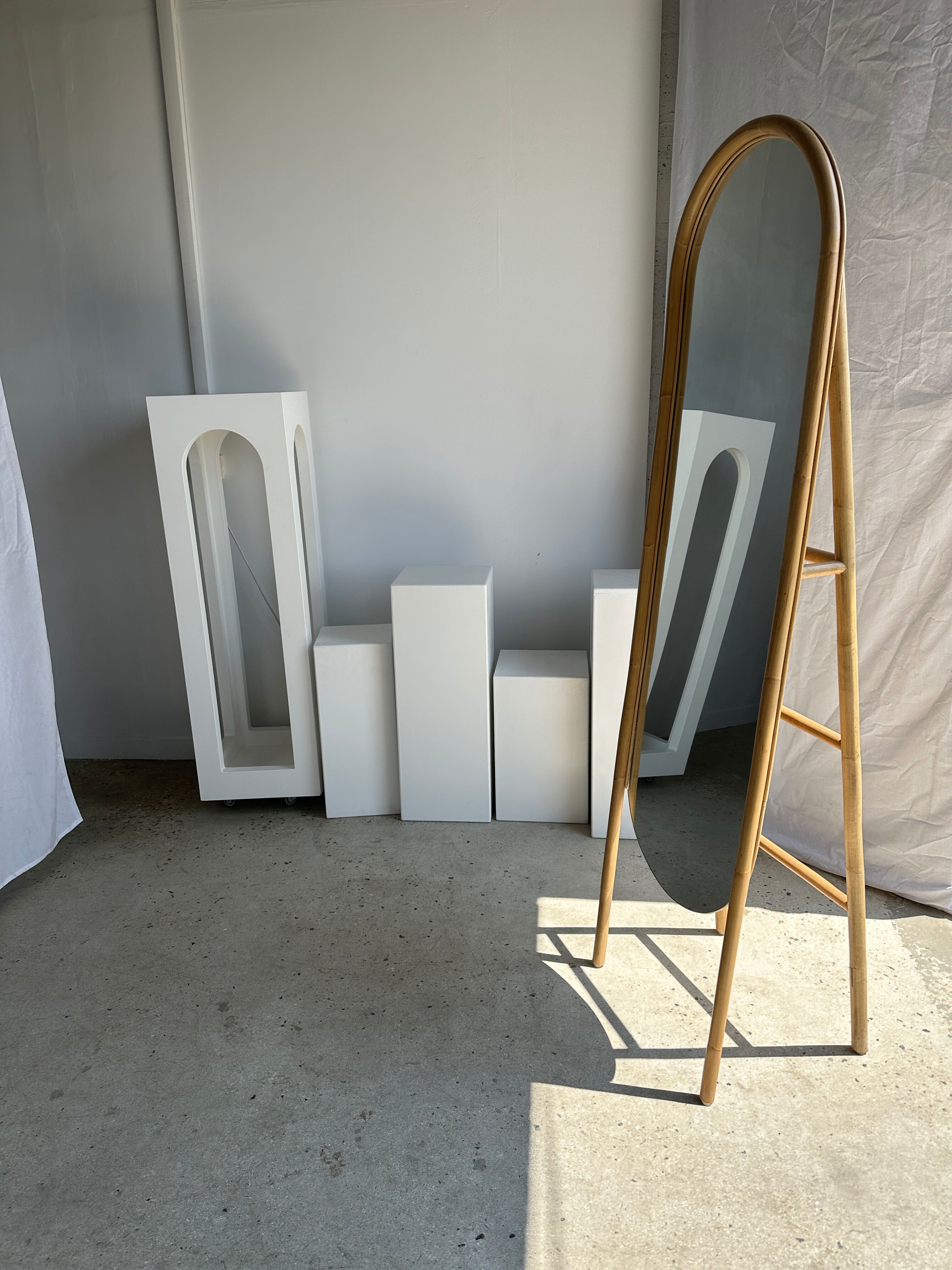 Floor mirror in bamboo and rattan H:1m80