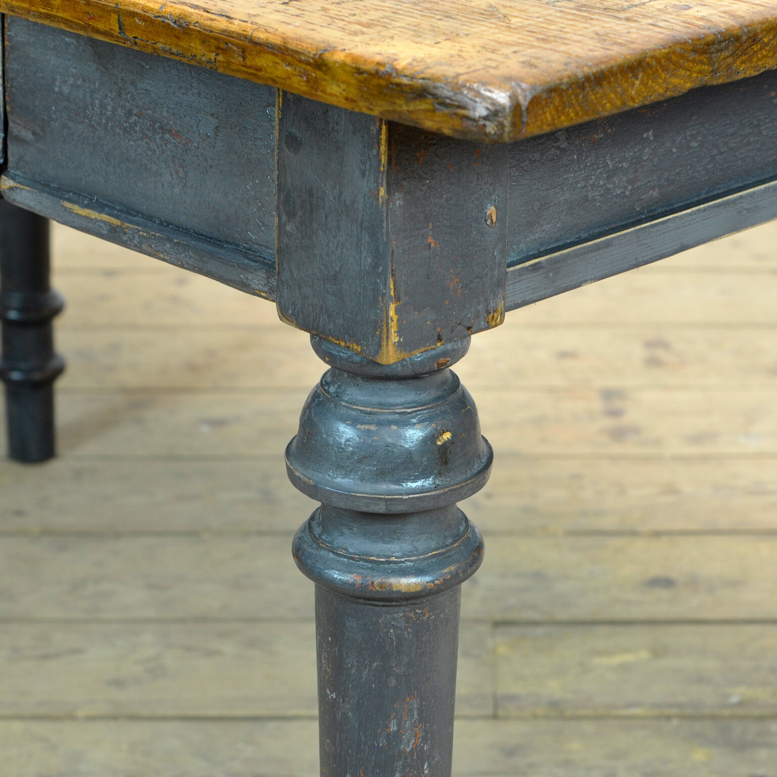 Pine farmers table, 1900's