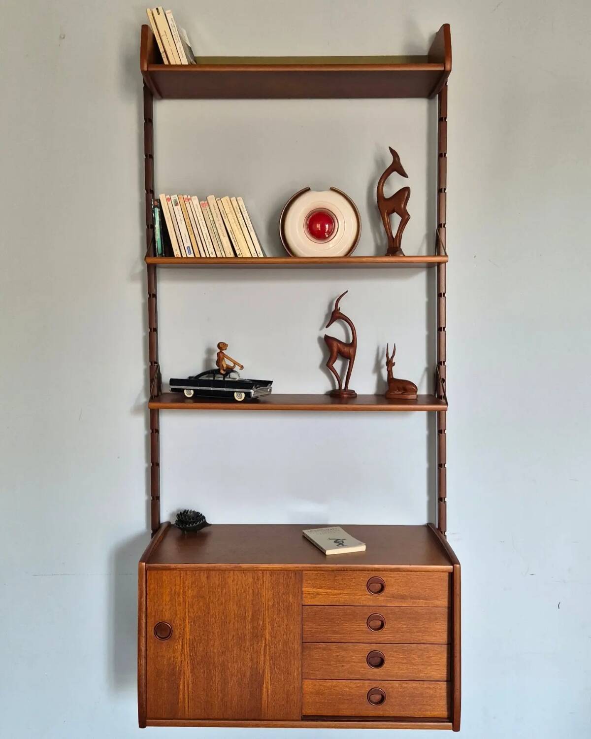 Ergo wall-mounted shelving unit by Blindheim 1960s