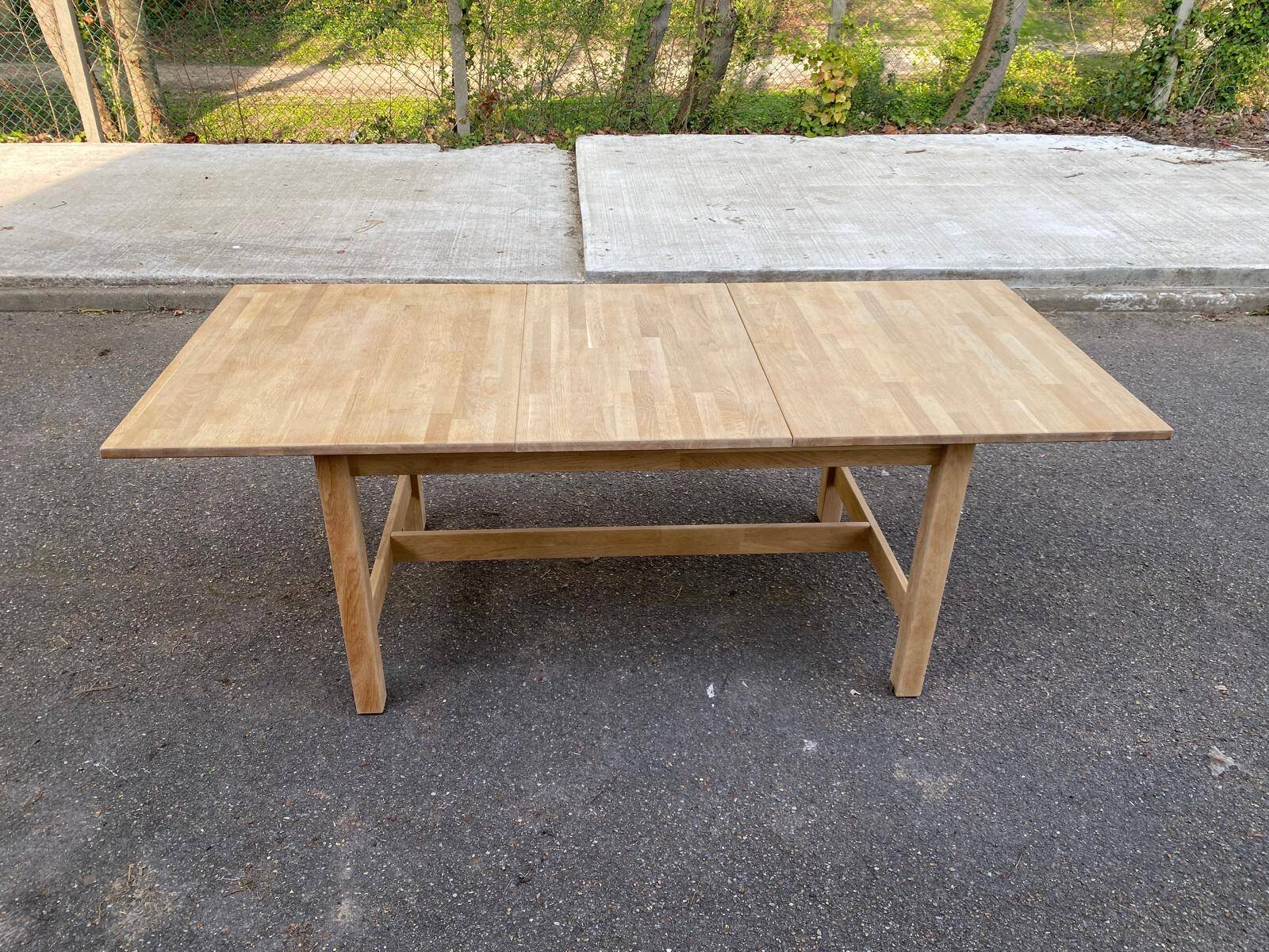 Renovated Scandinavian dining table in oak 145-200cm