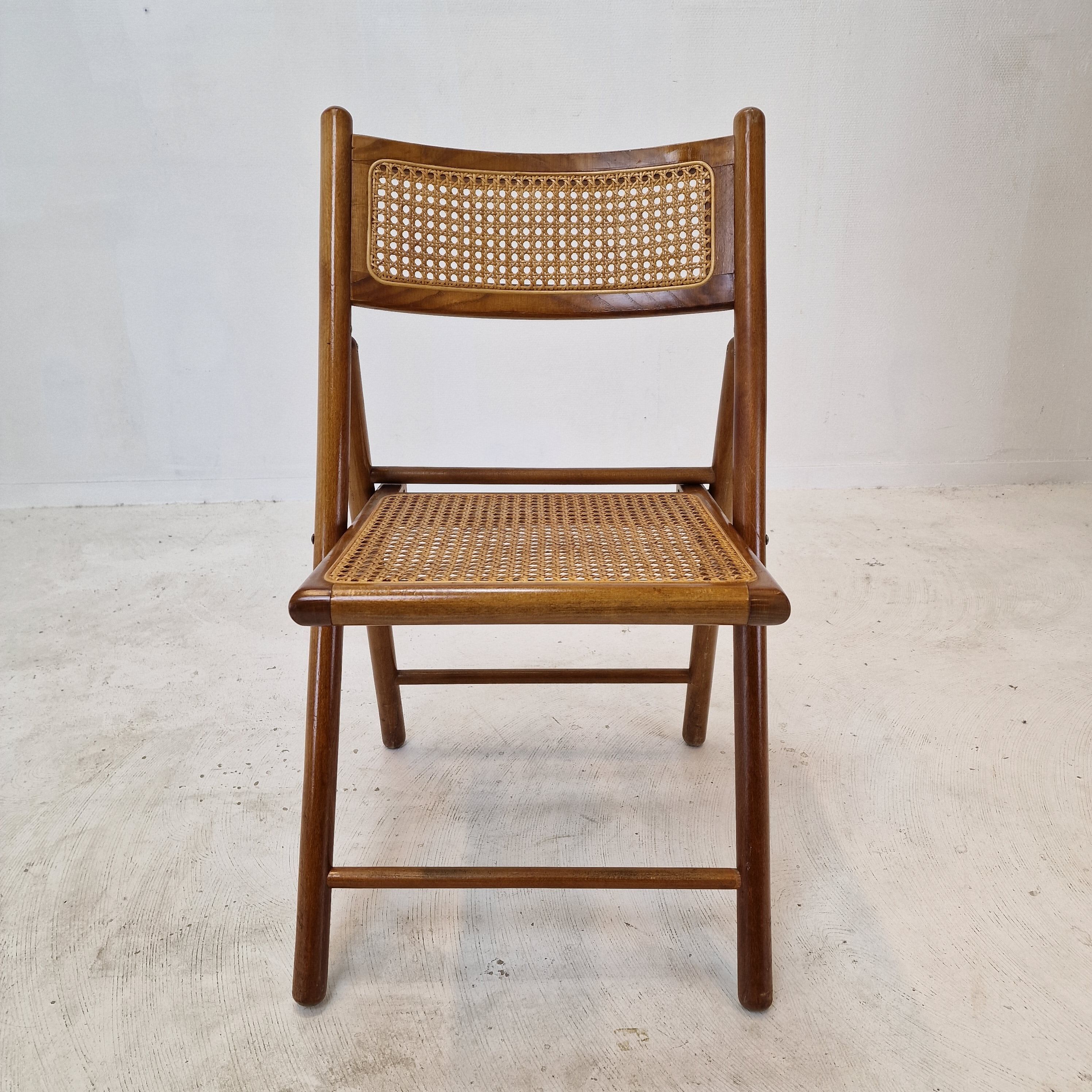 Ensemble de 2 chaises pliantes italiennes en osier, années 1980
