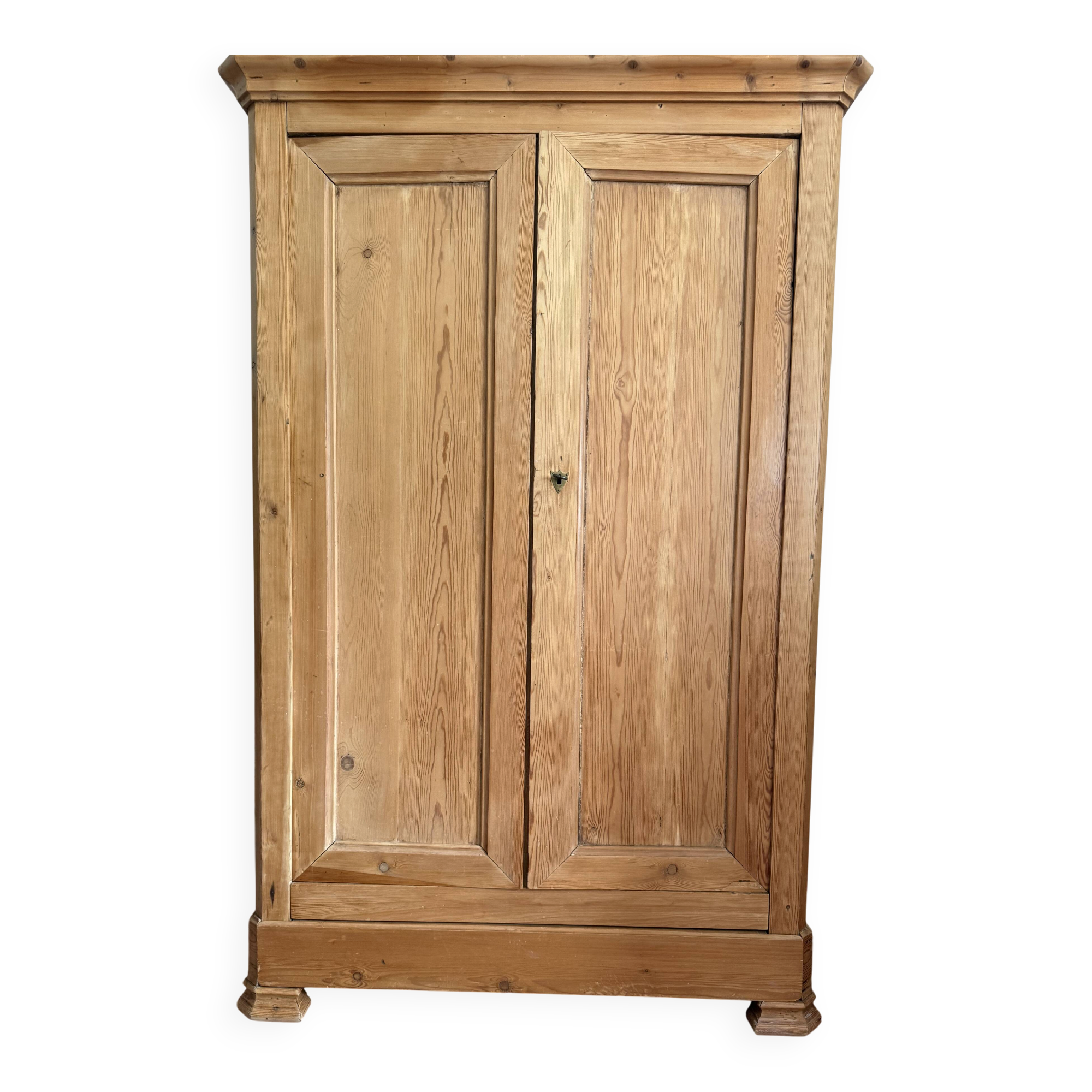 Beautiful antique pine wardrobe