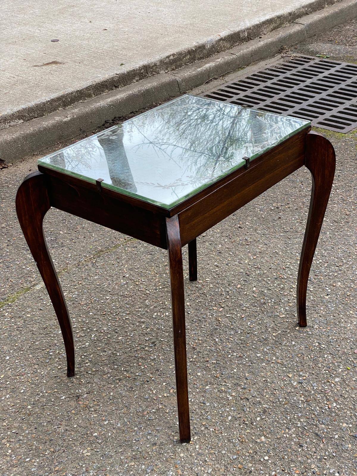 Louis XV solid wood mirrored coffee table