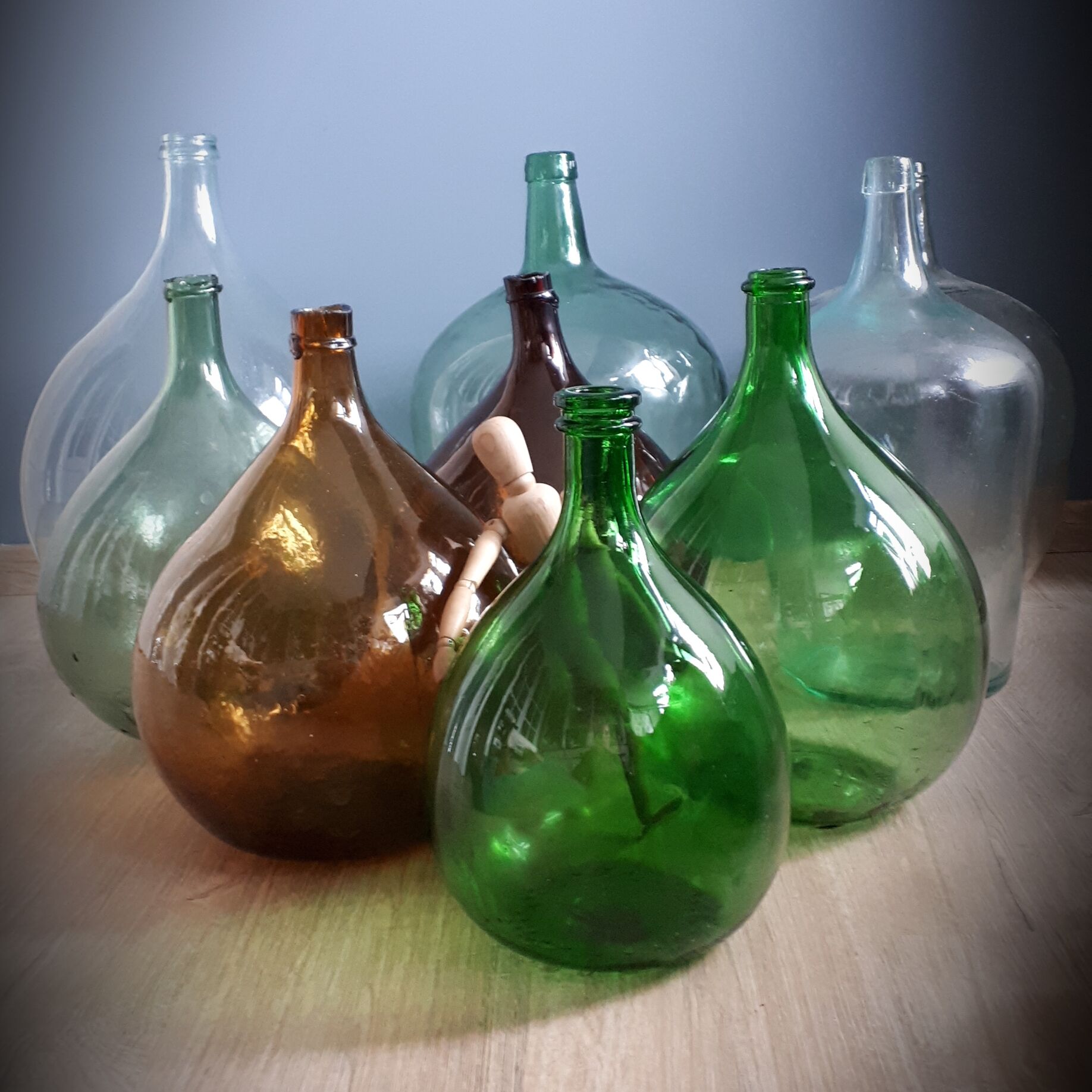 Demijohn 20L light green round PEAR